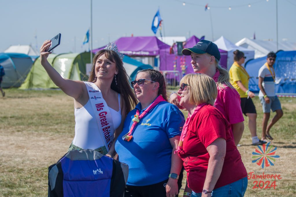 Ms. Essex takes a selfie with some EIJ  adults