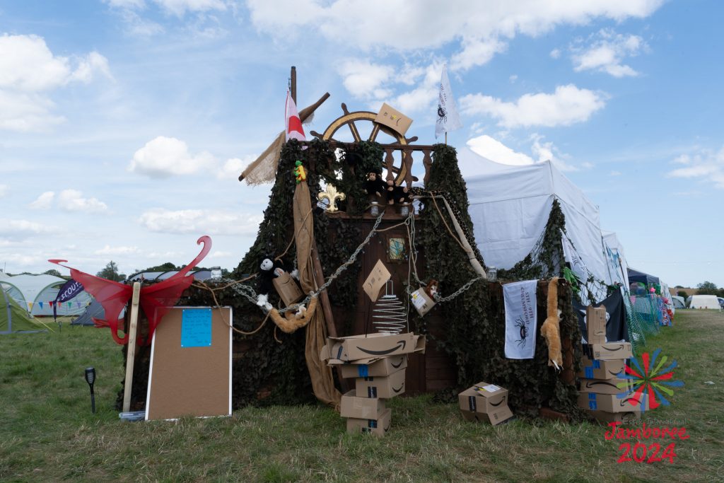 Decoration around the Amazon Subcamp Hub - it looks like the deck of a ship, complete with a wheel and mast. 