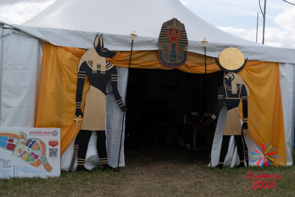 The entrance to Nile's subcamp hub. Cutouts of Egyptian statues guard the doorway.